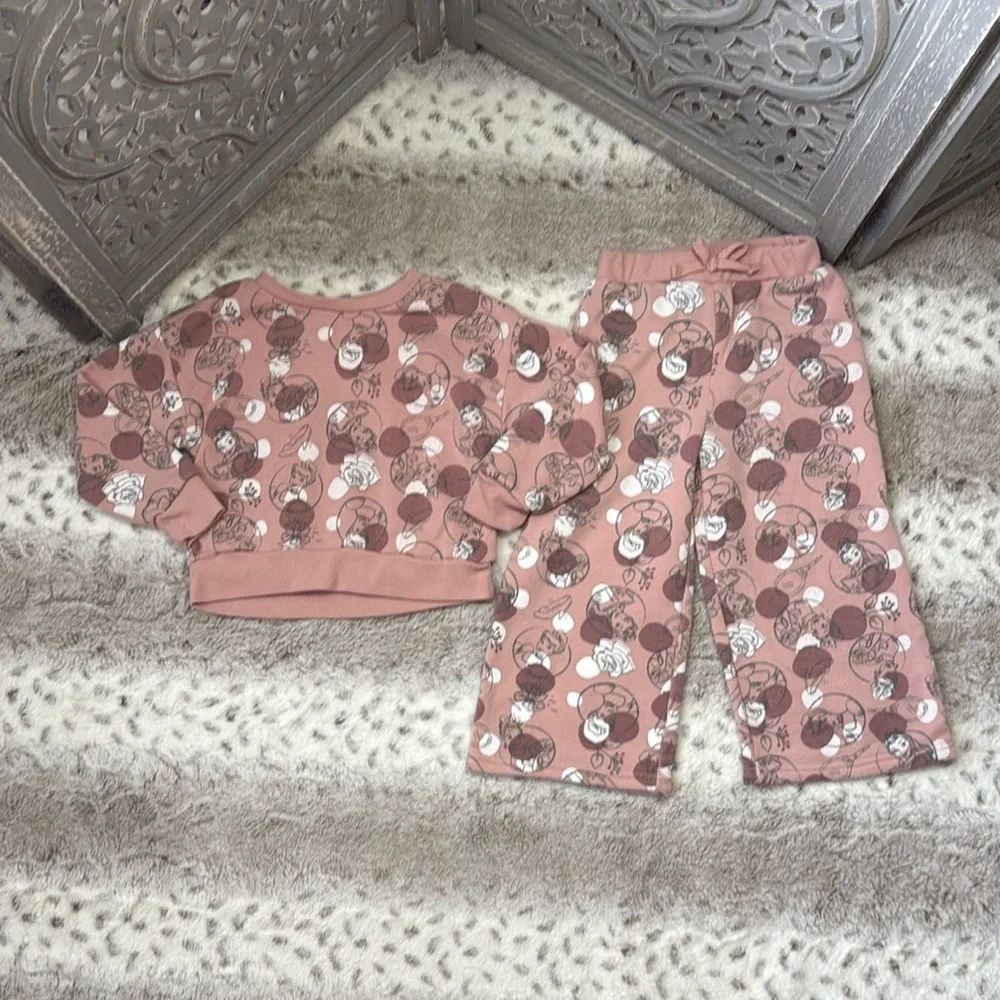Disney Princess matching set girls 4T pastel floral loungewear Disneyland fall